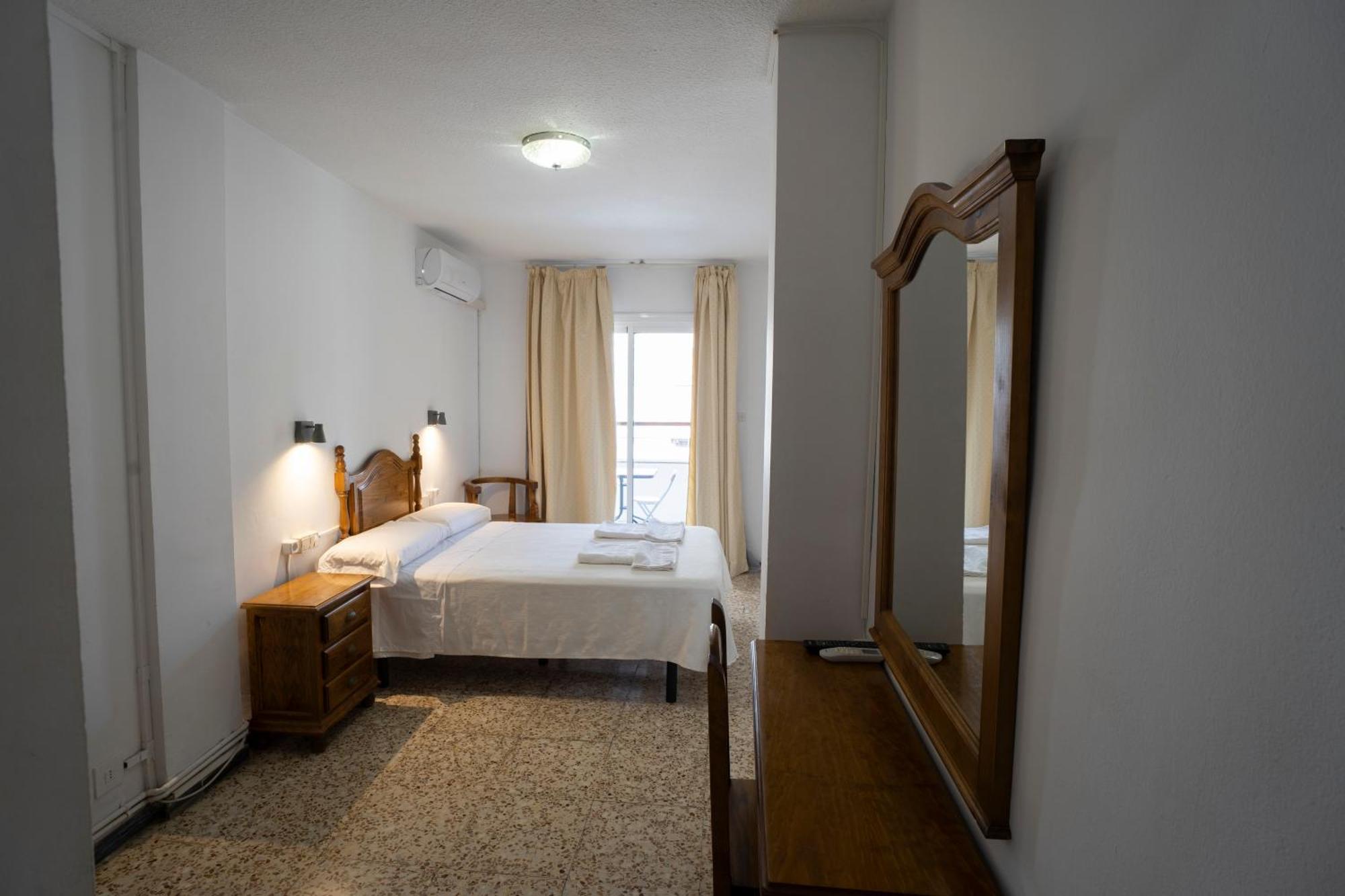 Hostal Residencia Pasaje Novelda Zewnętrze zdjęcie